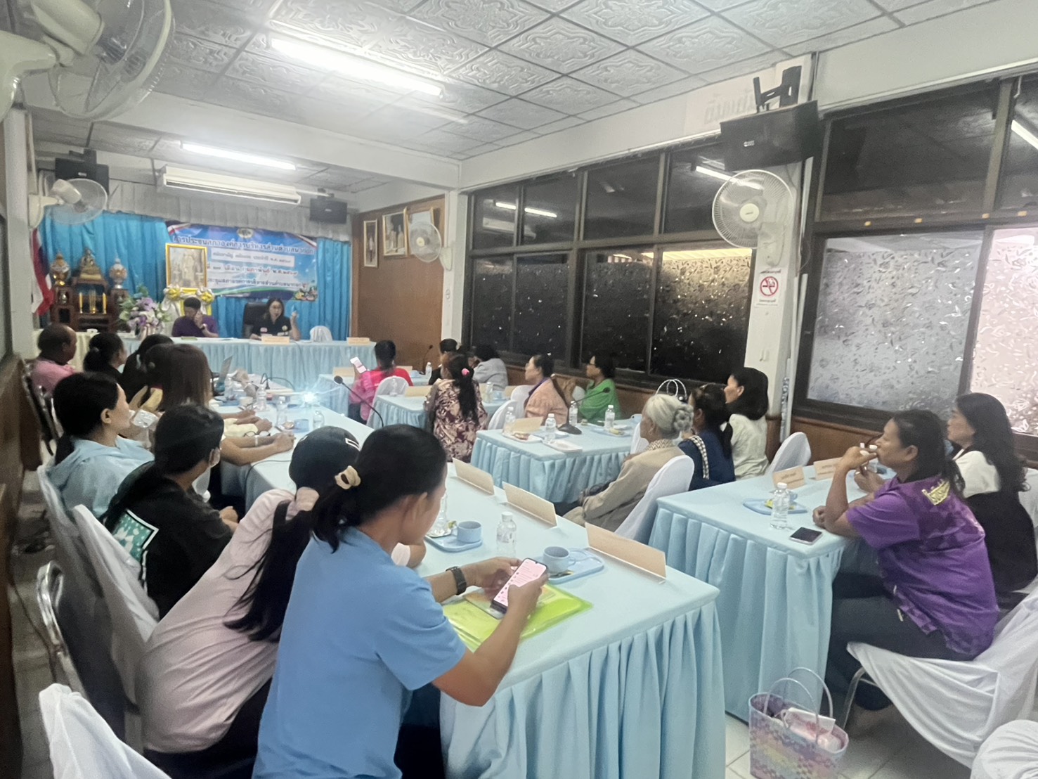 ประชุมชี้แจงการดำเนินงานตามโครงการพระราชดำริด้านสาธารณสุข วันพฤหัสบดี ที่ 26 กุมภาพันธ์ 2569 ณ ห้องประชุมองค์การบริหารส่วนตำบลนากอก